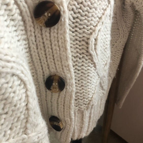 Knit sweater - Picture 2 of 5